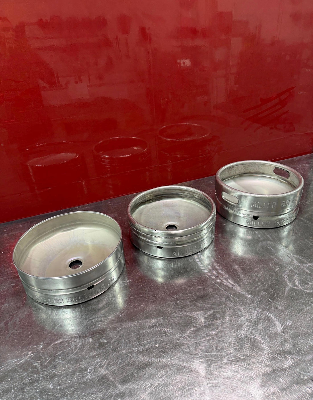 Beer Keg Urinal Bathroom Set β Stainless Steel Industrial Urinal Sink Mirror with Custom Flush Valve for Man Cave Bar