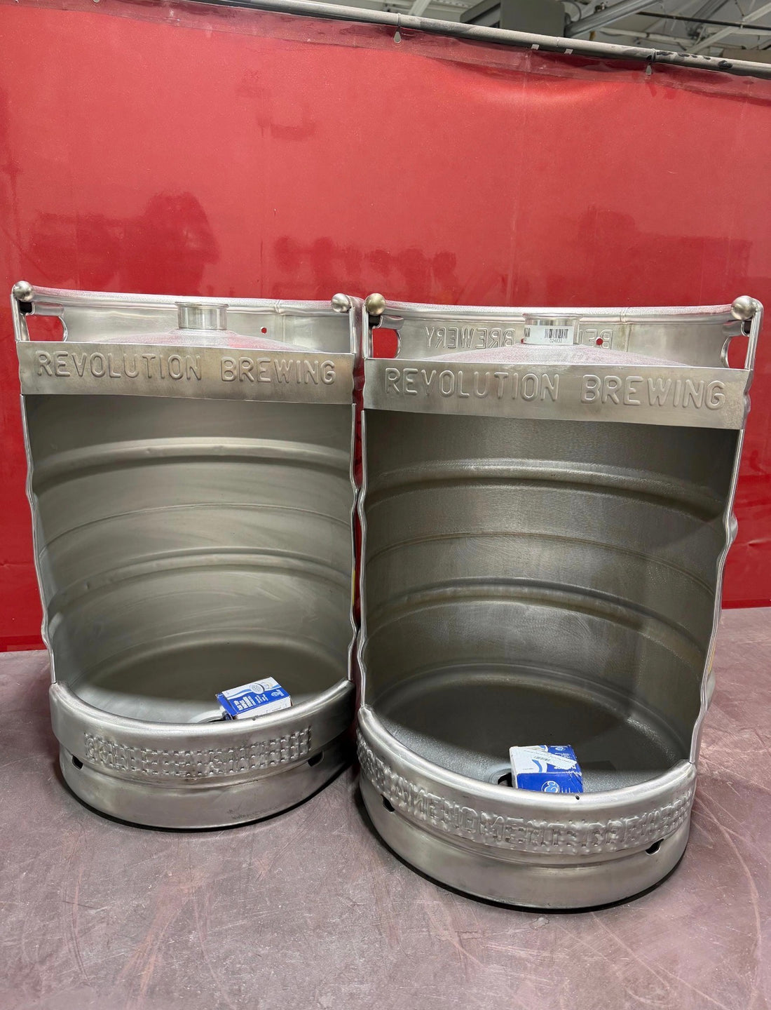 Beer Keg Urinal β Stainless Steel Handmade Industrial Urinal for Man Cave Bar Bathroom