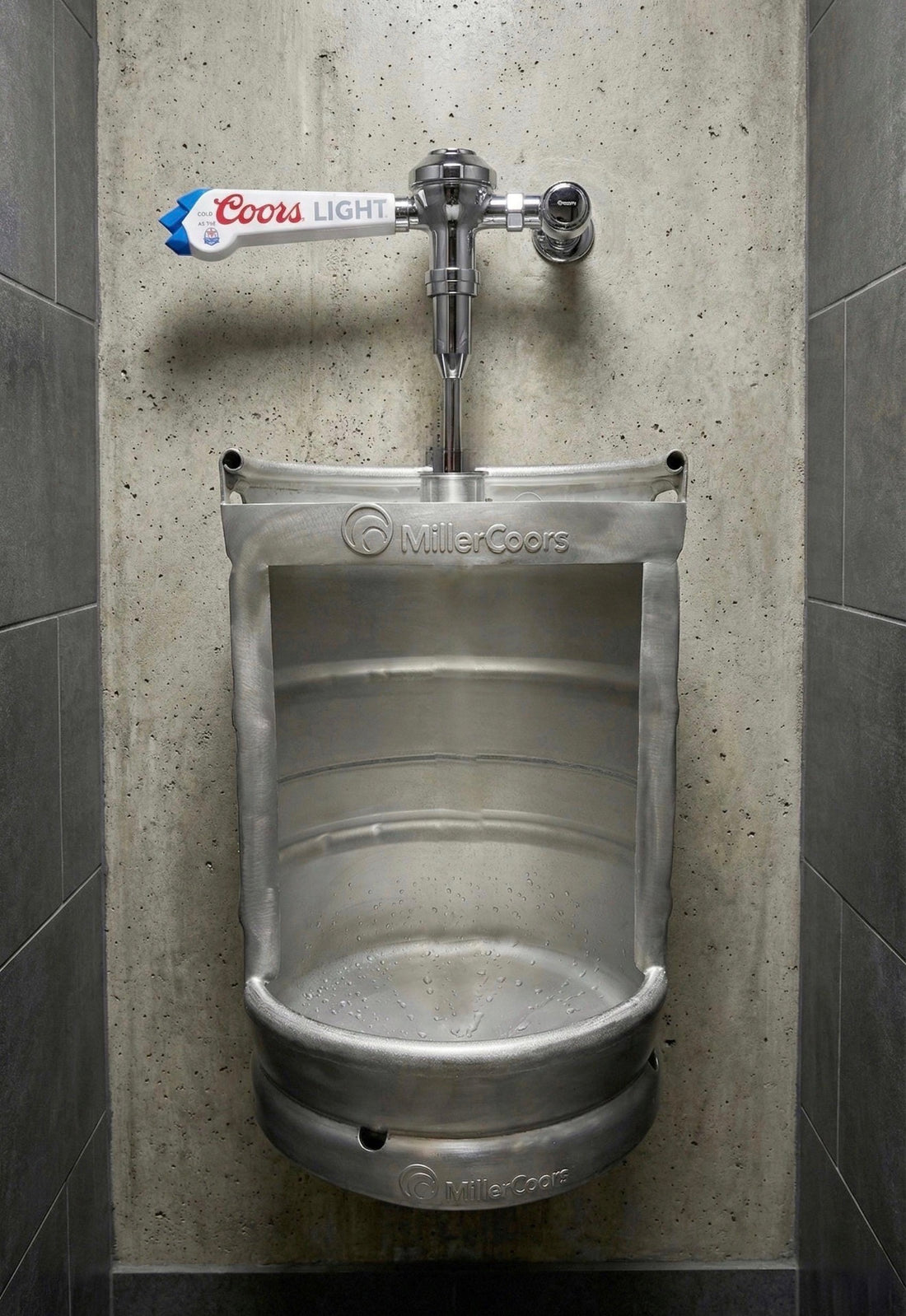 Beer Keg Urinal Bathroom Set β Stainless Steel Industrial Urinal Sink Mirror with Custom Flush Valve for Man Cave Bar