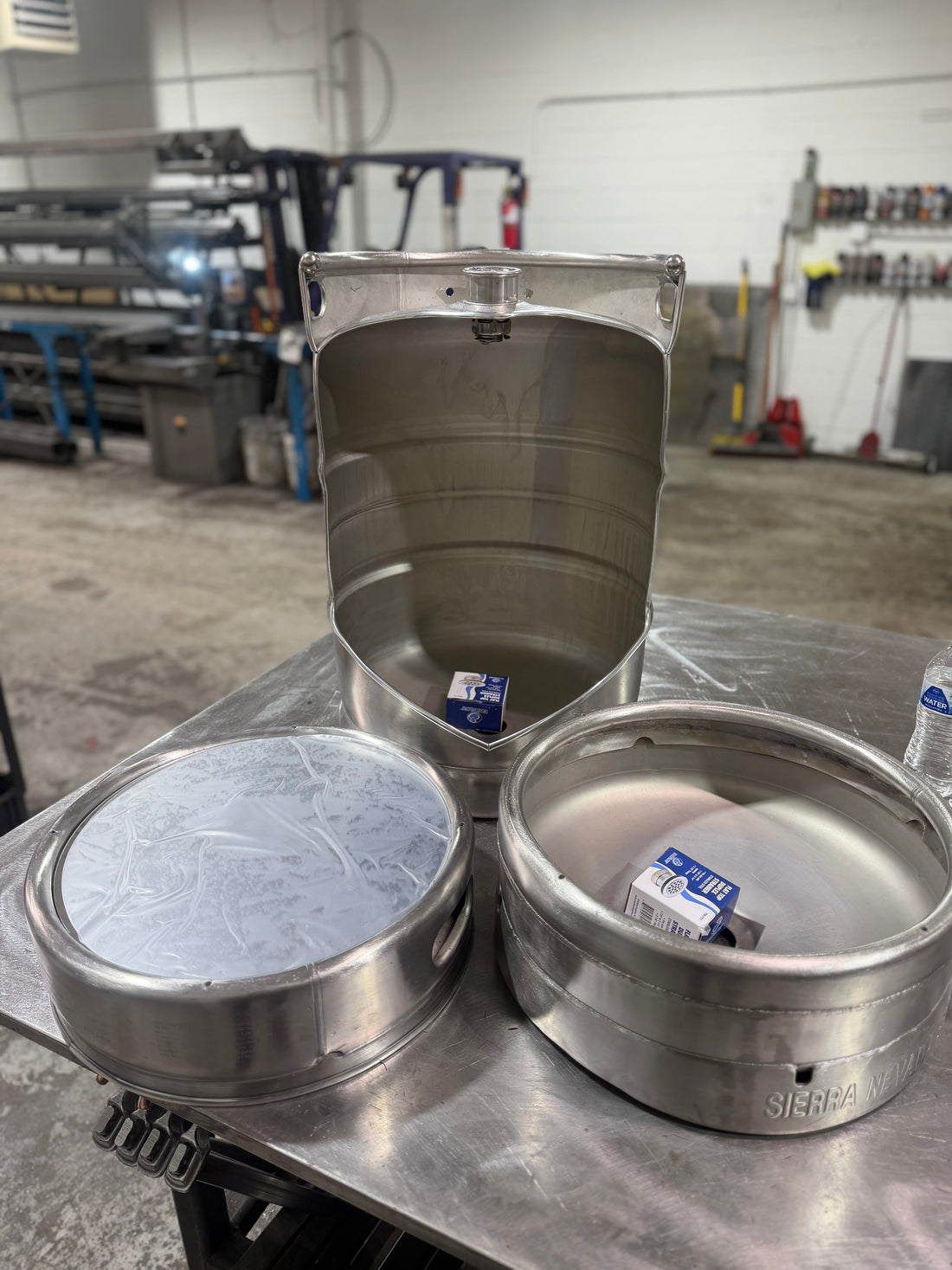 Beer Keg Urinal Bathroom Set β Stainless Steel Industrial Urinal Sink Mirror with Custom Flush Valve for Man Cave Bar