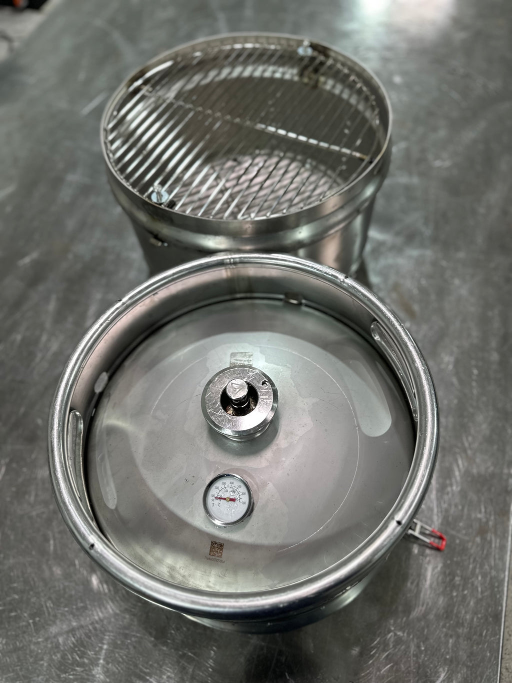 5-in-1 Beer Keg Grill – Stainless Steel BBQ Fire Pit Smoker Camping Stove Portable Outdoor Grill